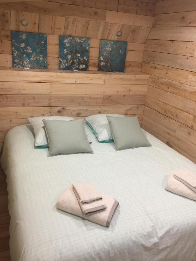 Chambres D'Hotes La Voute Volonne ภายนอก รูปภาพ